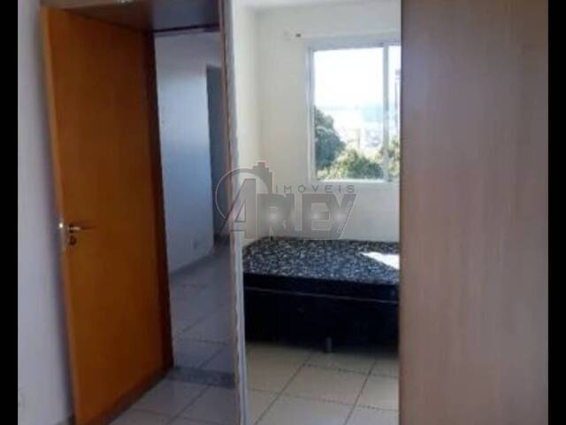 #4418 - Apartamento Usado para Venda em Montes Claros - MG - 3