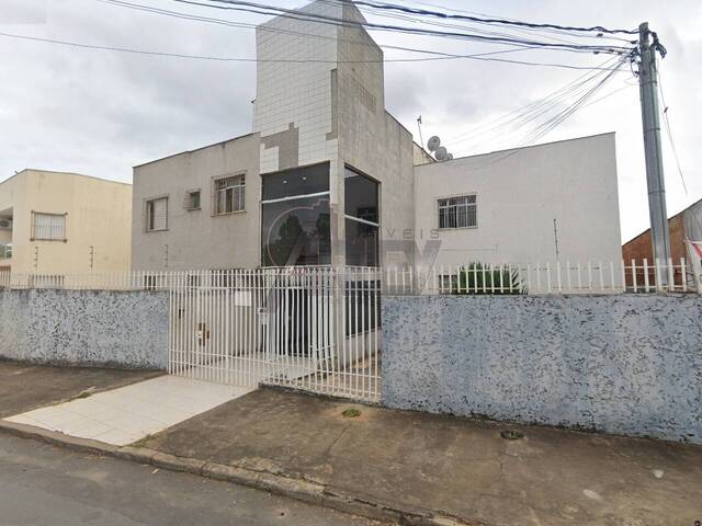 #5287 - Apartamento Usado para Venda em Montes Claros - MG - 1