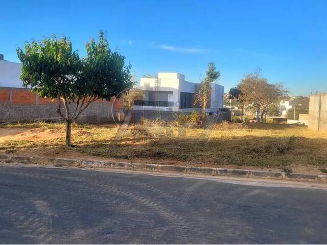 #5422 - Lotes em Condominio para Venda em Montes Claros - MG - 2