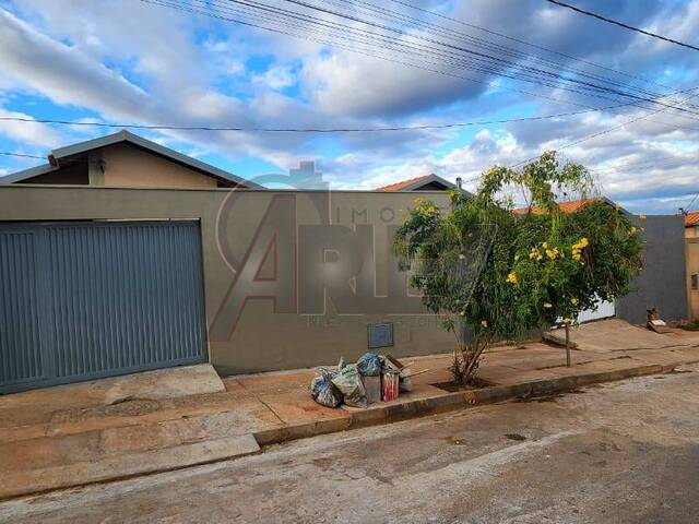 #5431 - Casa Usada para Venda em Montes Claros - MG - 3