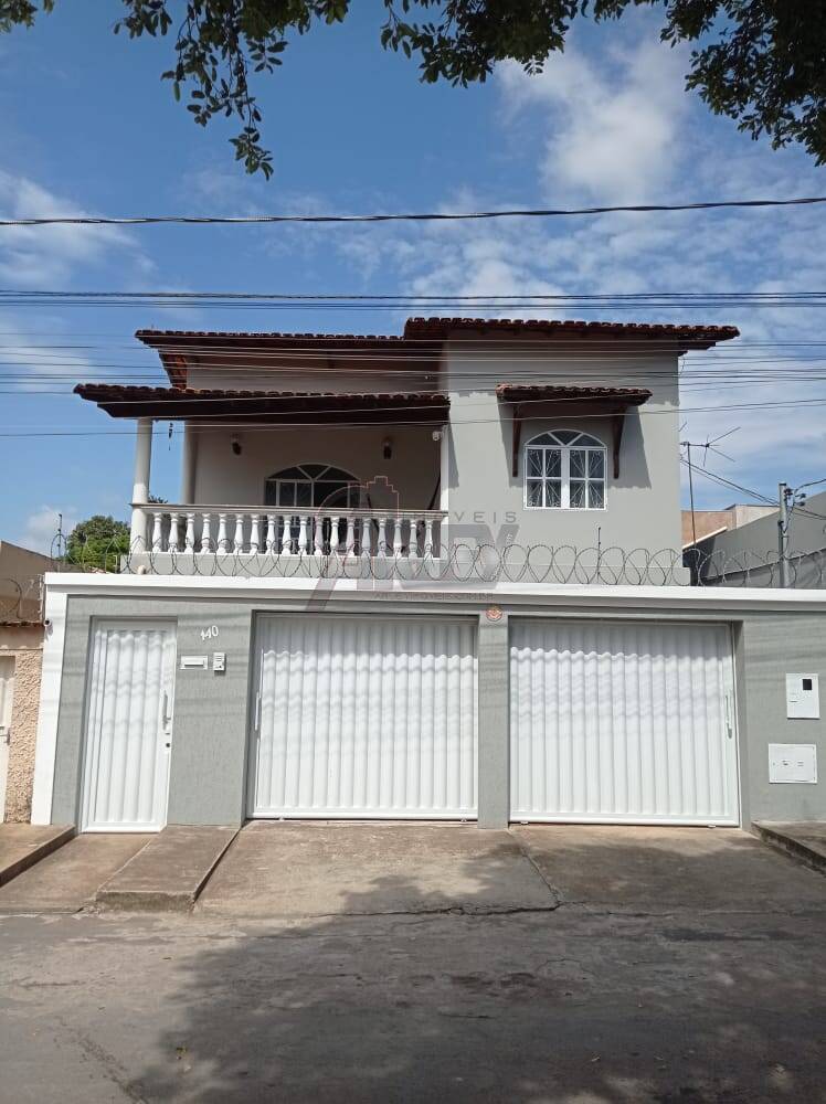 Sobrado à venda com 3 quartos, 169m² - Foto 2