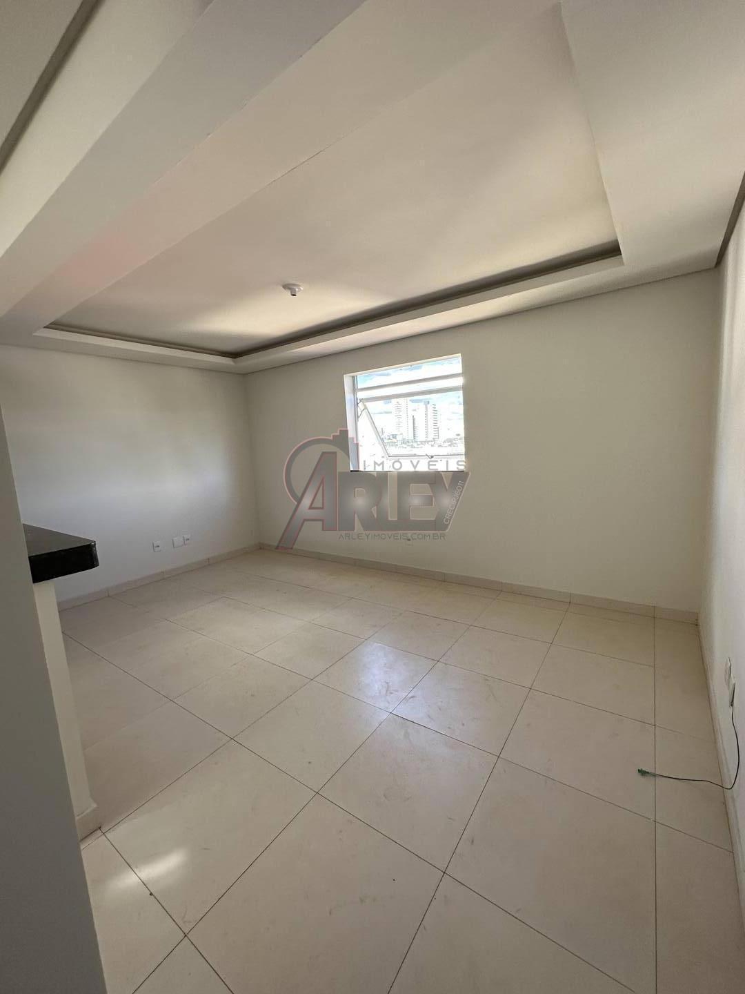 Apartamento à venda com 2 quartos, 67m² - Foto 3