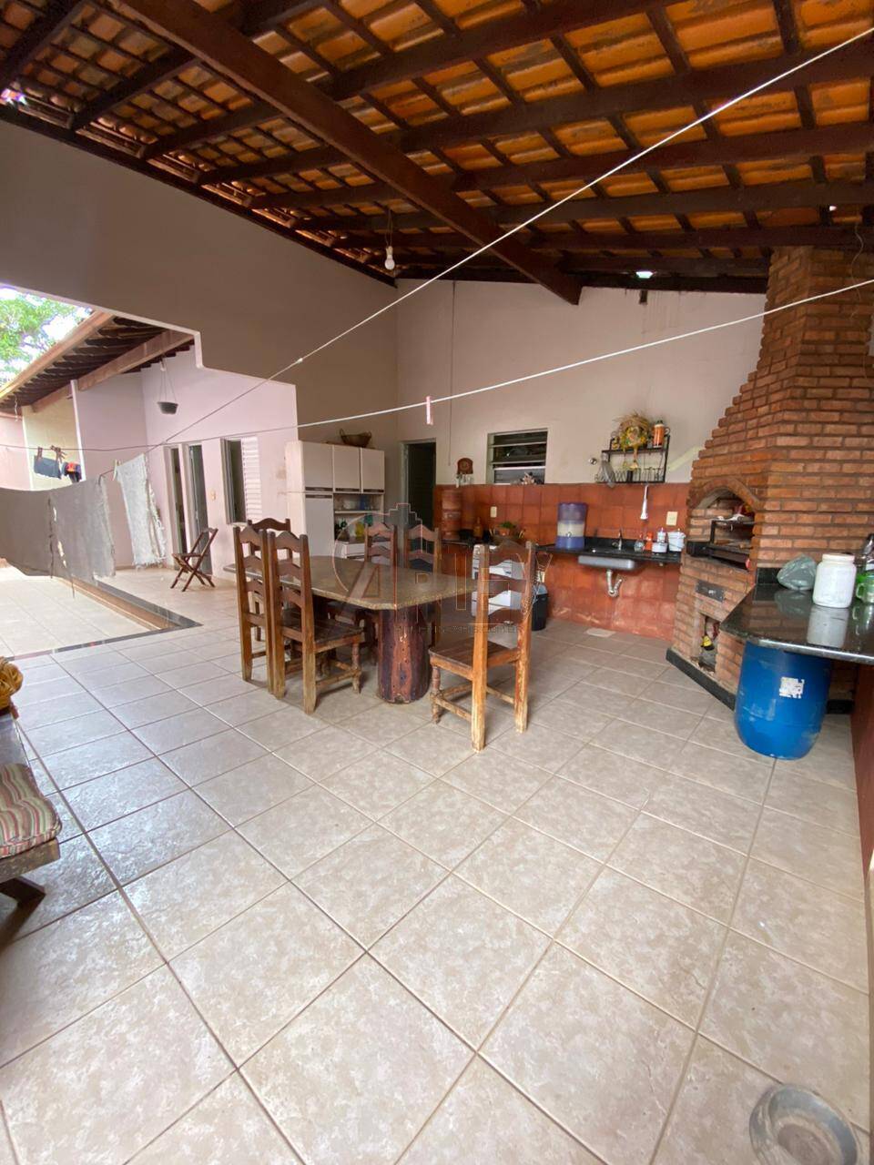 Casa à venda com 4 quartos, 500m² - Foto 3