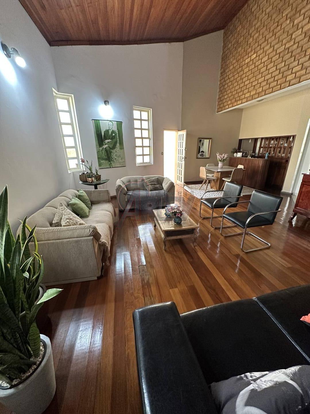 Casa à venda com 3 quartos, 182m² - Foto 15