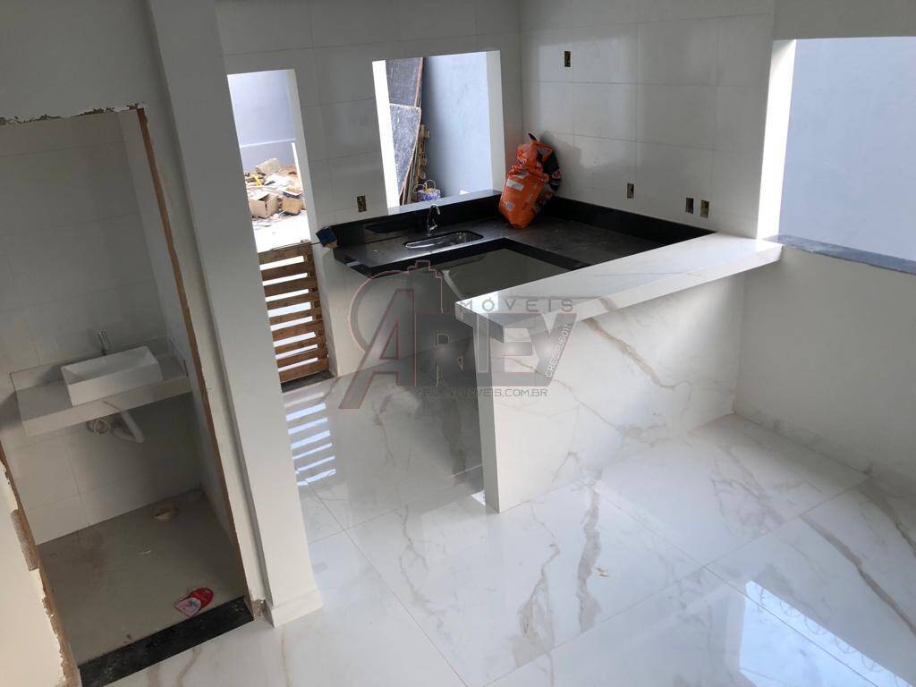 Casa à venda com 3 quartos, 82m² - Foto 27