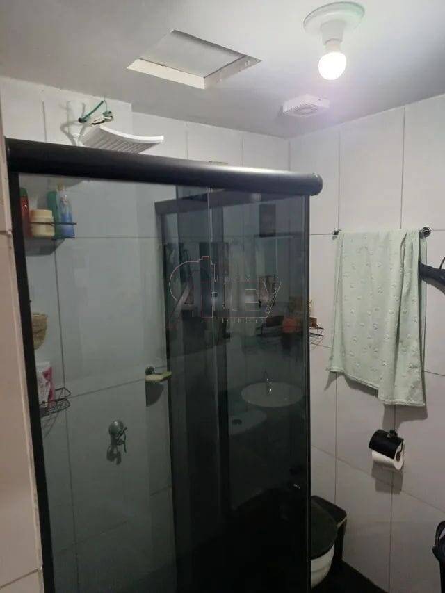 Apartamento à venda com 3 quartos - Foto 3