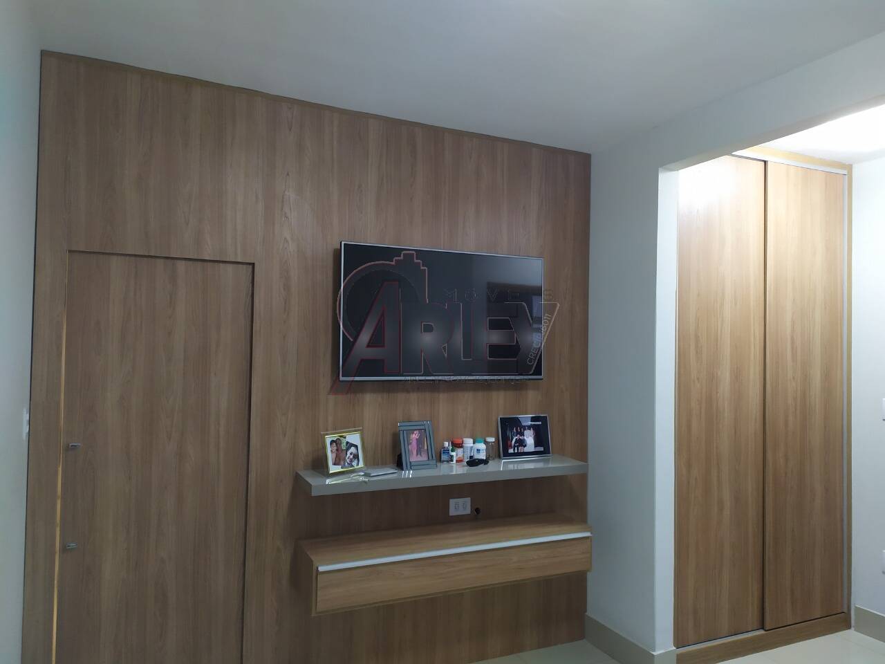 Apartamento à venda com 3 quartos - Foto 6