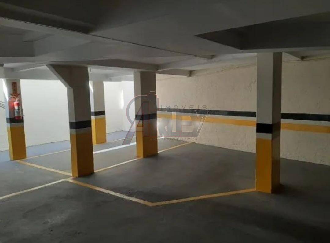 Apartamento à venda com 3 quartos, 120m² - Foto 8