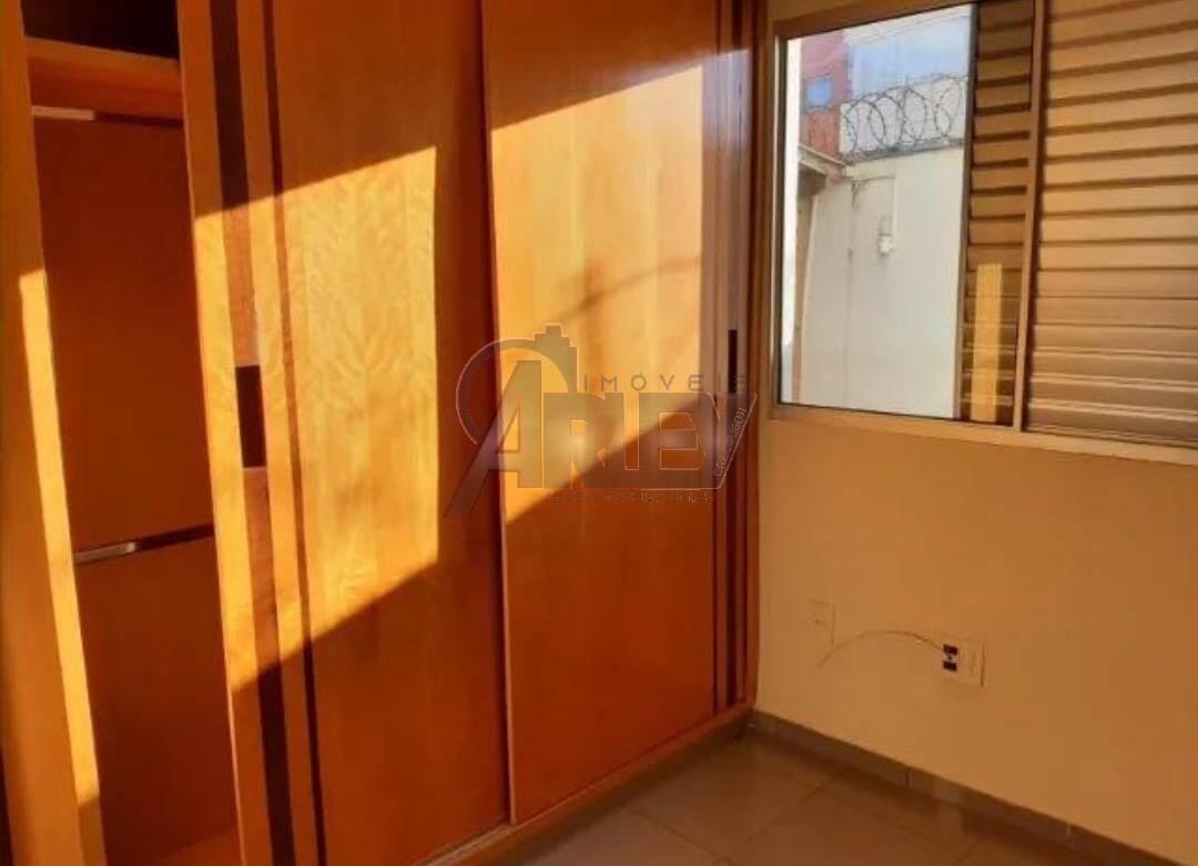 Apartamento à venda com 3 quartos, 120m² - Foto 12