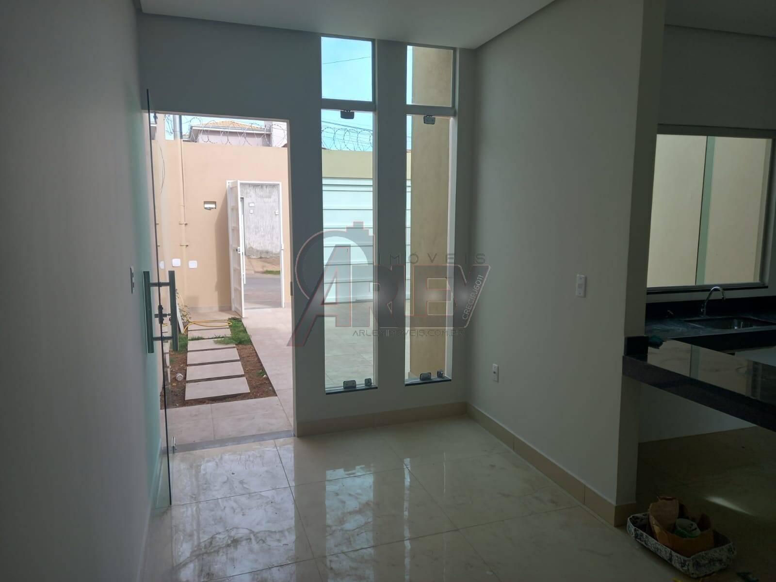 Casa à venda com 3 quartos, 110m² - Foto 7