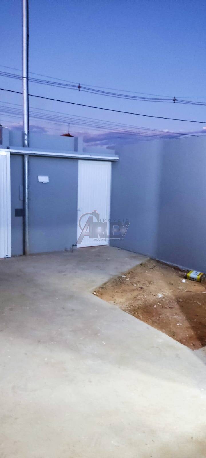 Casa à venda com 3 quartos, 60m² - Foto 12