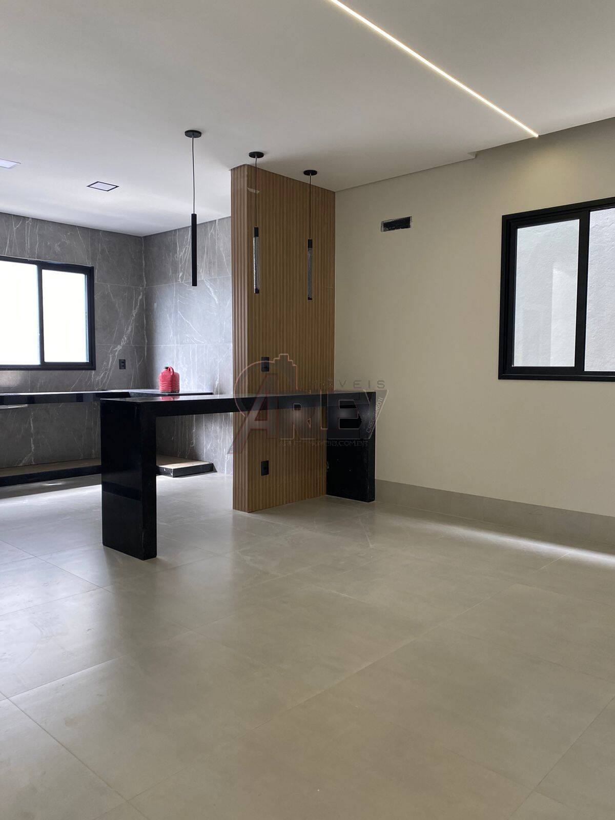 Casa à venda com 3 quartos, 200m² - Foto 6