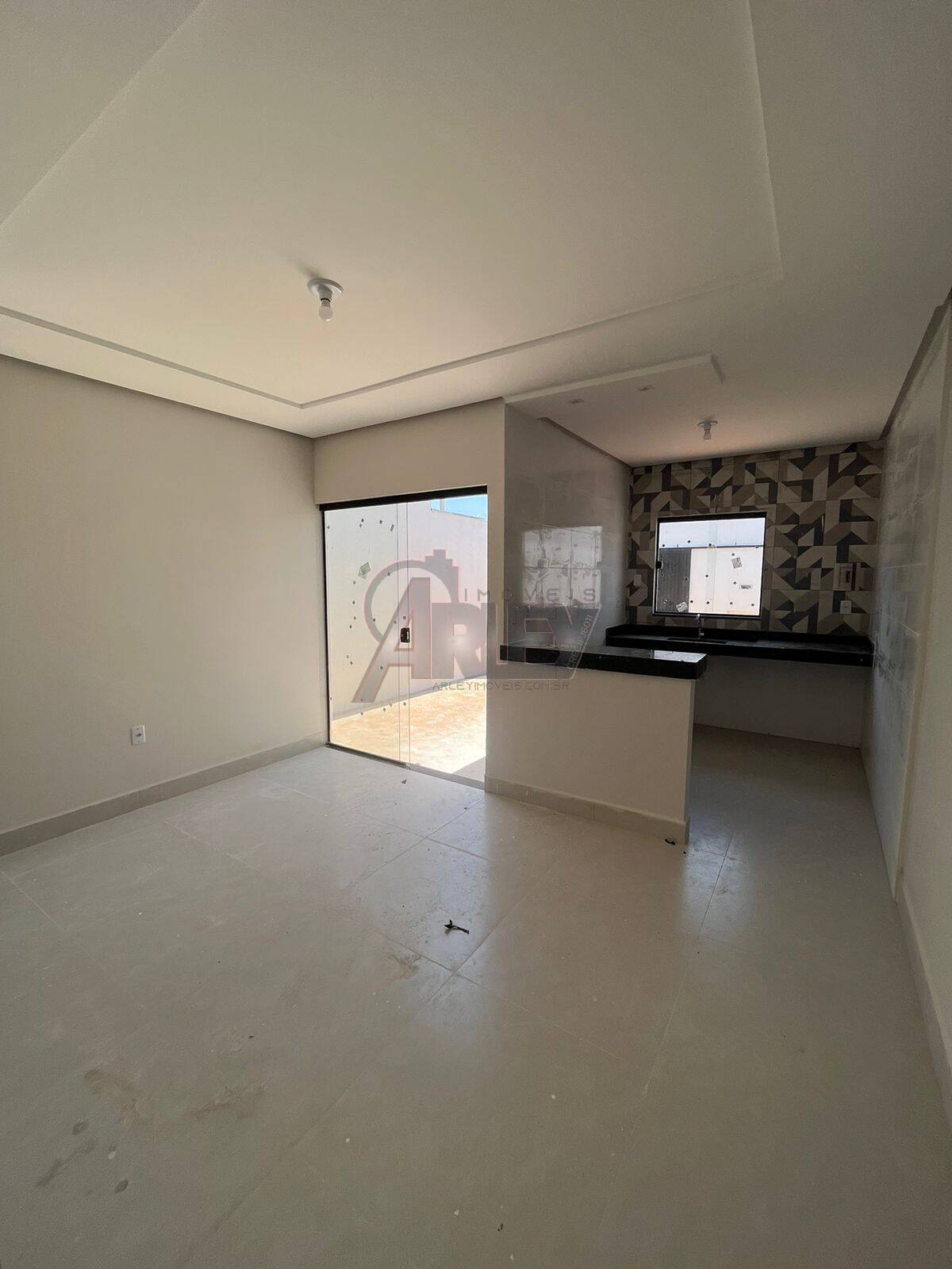 Casa à venda com 2 quartos, 100m² - Foto 6