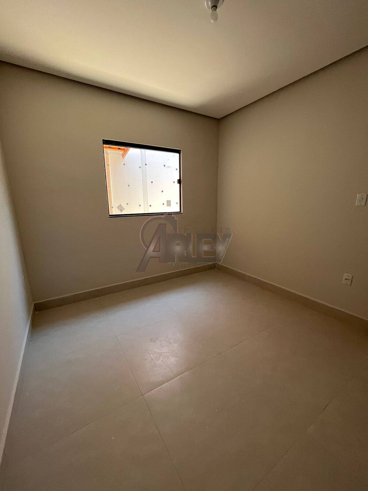 Casa à venda com 2 quartos, 100m² - Foto 9