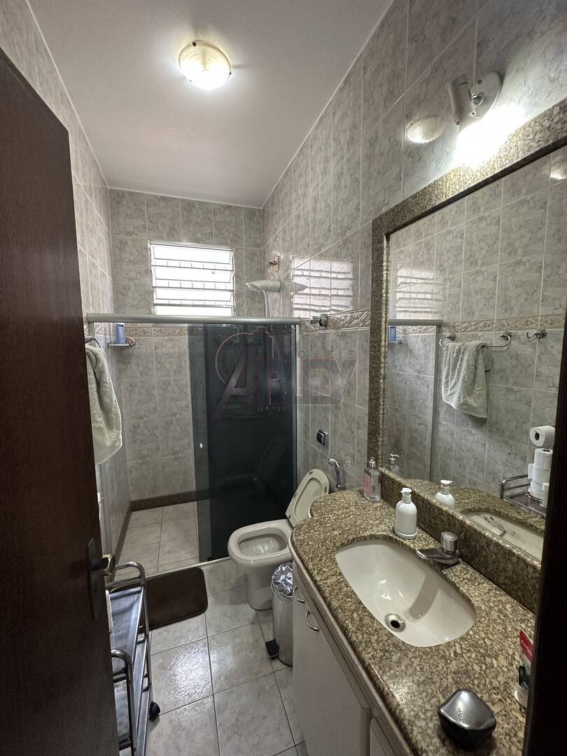 Casa à venda com 3 quartos, 200m² - Foto 9