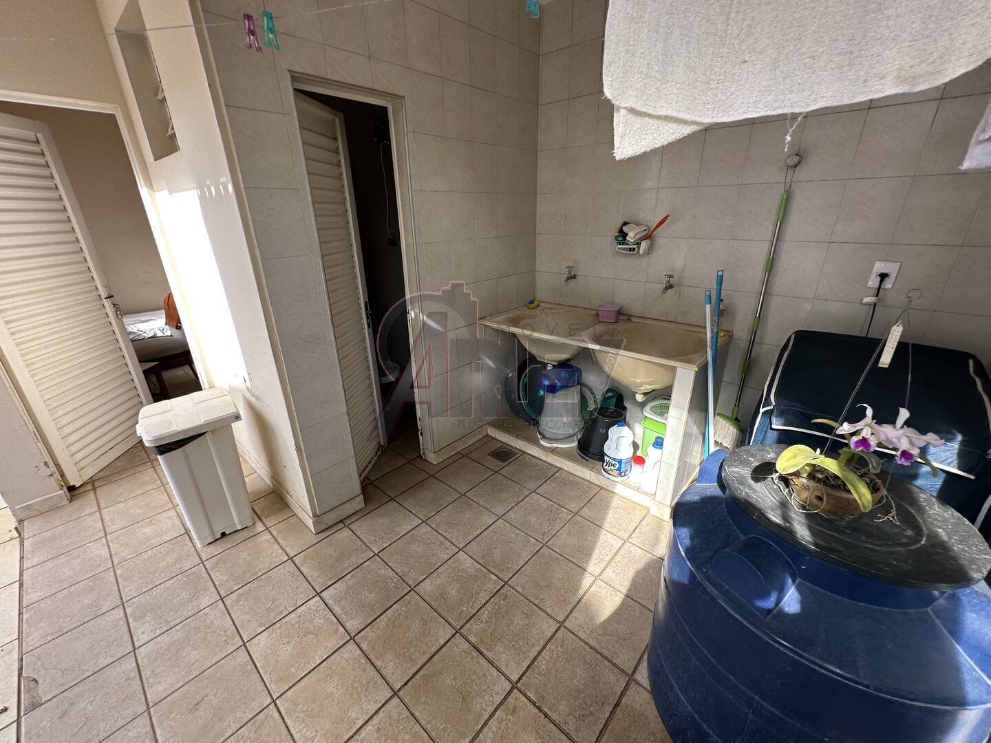 Casa à venda com 3 quartos, 200m² - Foto 14