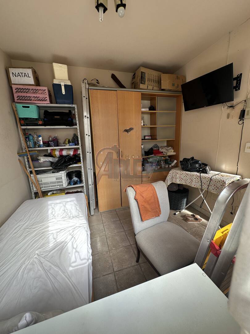 Casa à venda com 3 quartos, 200m² - Foto 23