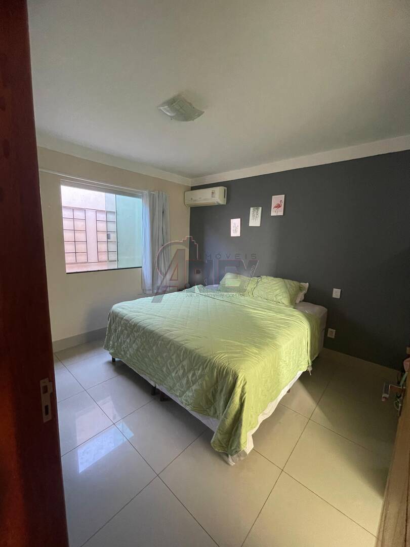 Casa à venda com 3 quartos, 120m² - Foto 17