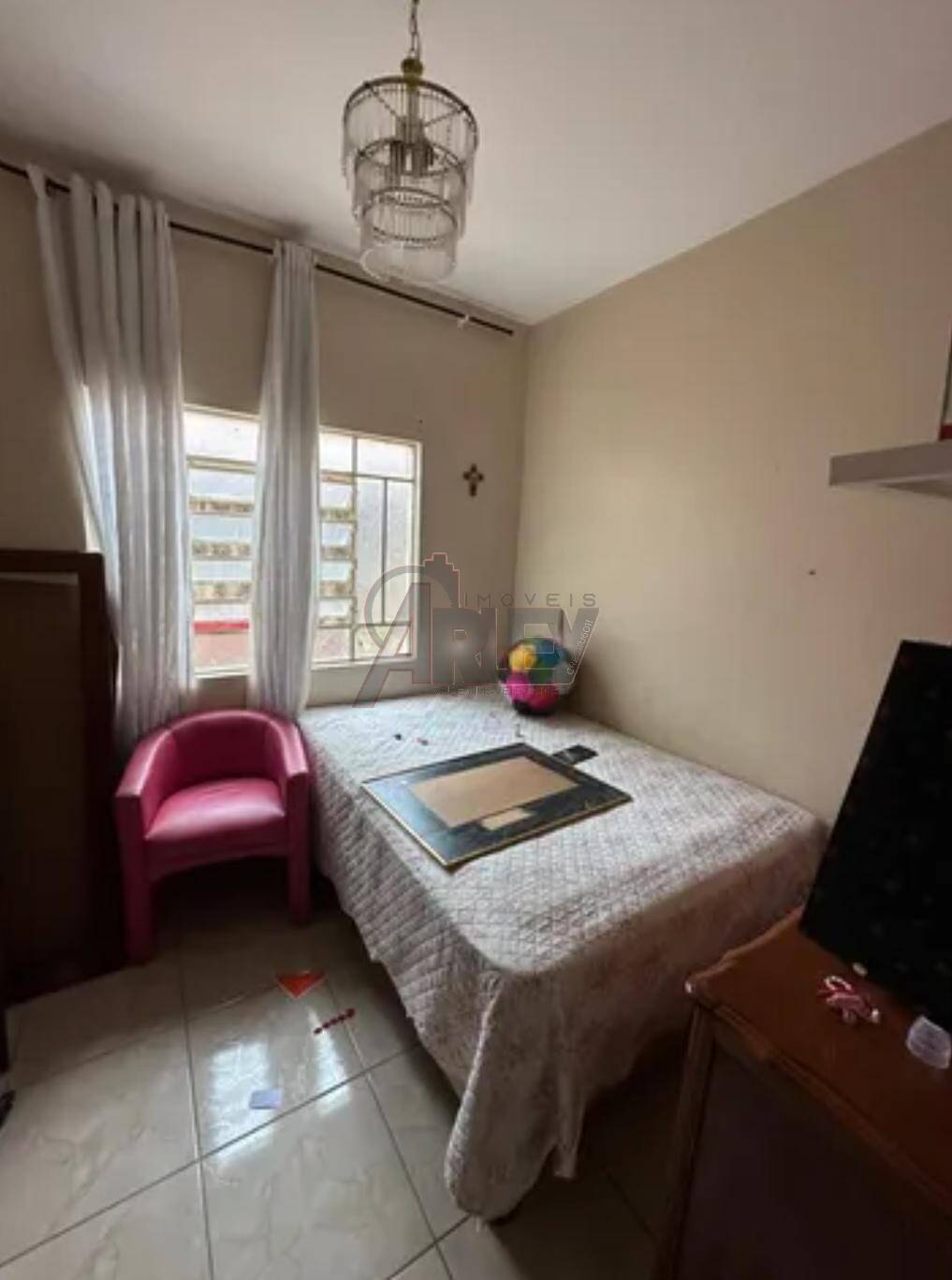 Casa à venda com 4 quartos, 150m² - Foto 5