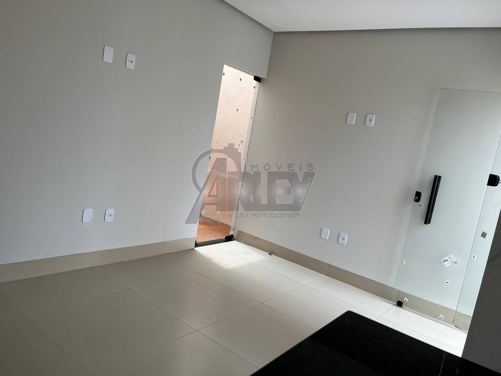 Casa à venda com 2 quartos, 100m² - Foto 7