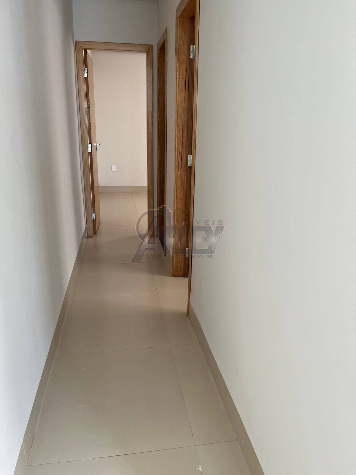 Casa à venda com 2 quartos, 100m² - Foto 9