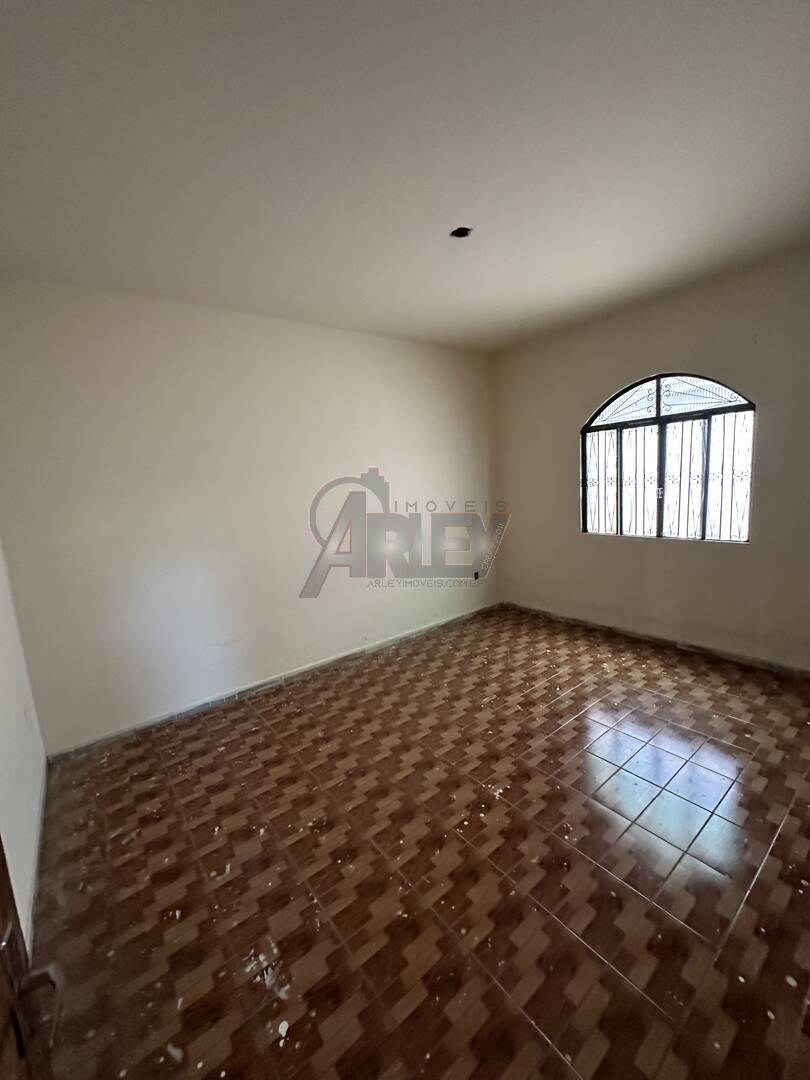 Casa à venda com 3 quartos, 180m² - Foto 17