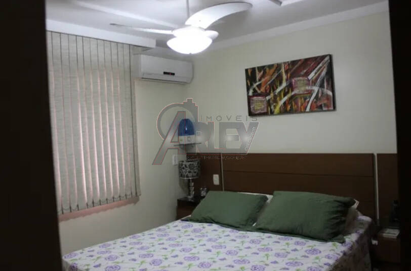 Apartamento à venda com 3 quartos - Foto 1