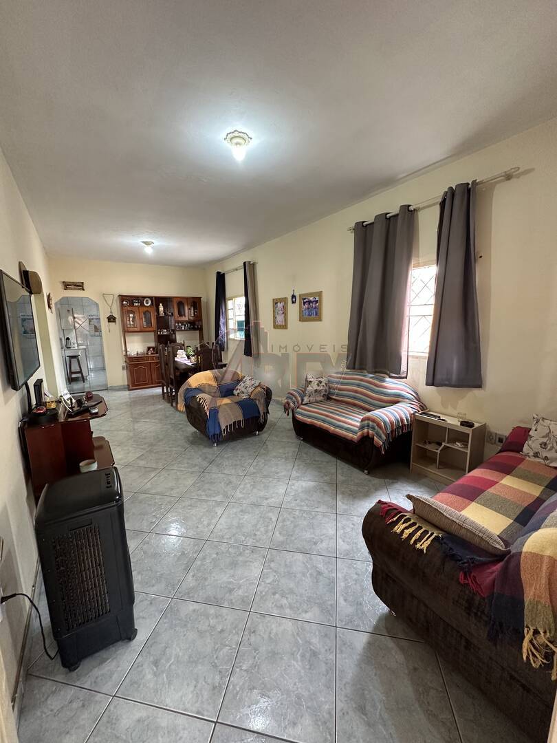 Casa à venda com 3 quartos - Foto 4