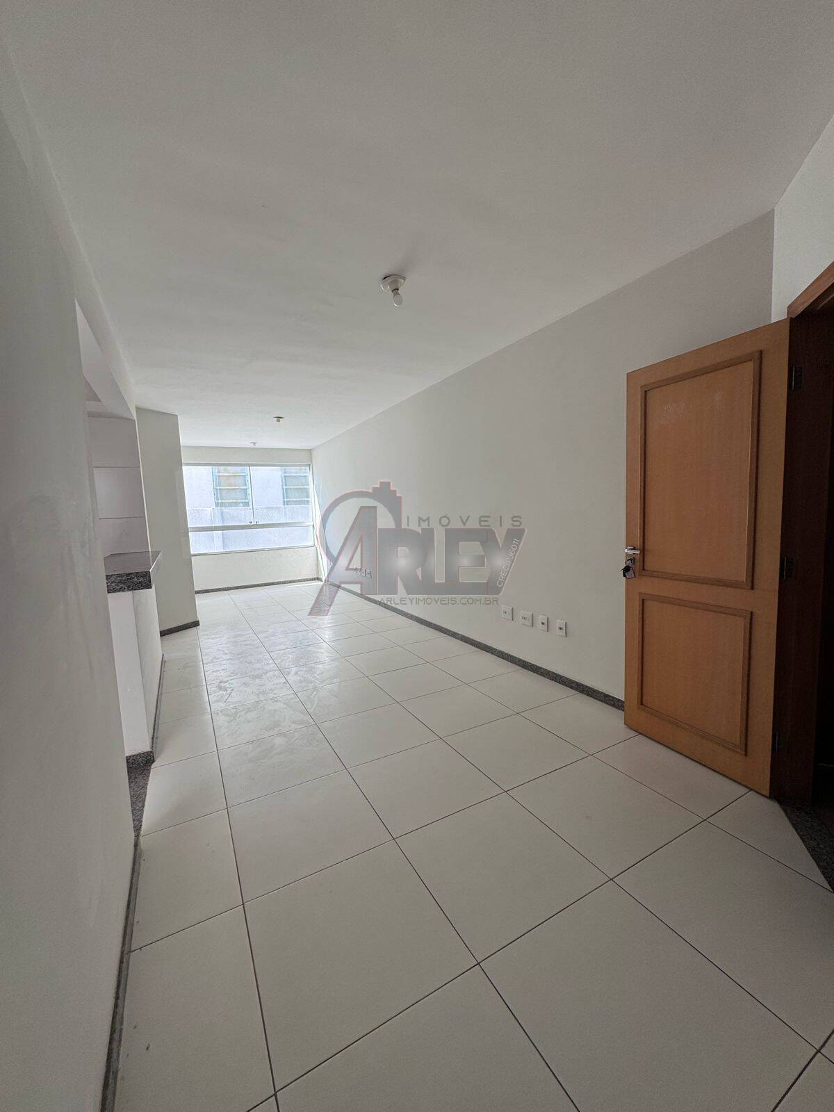 Apartamento à venda com 3 quartos, 82m² - Foto 1