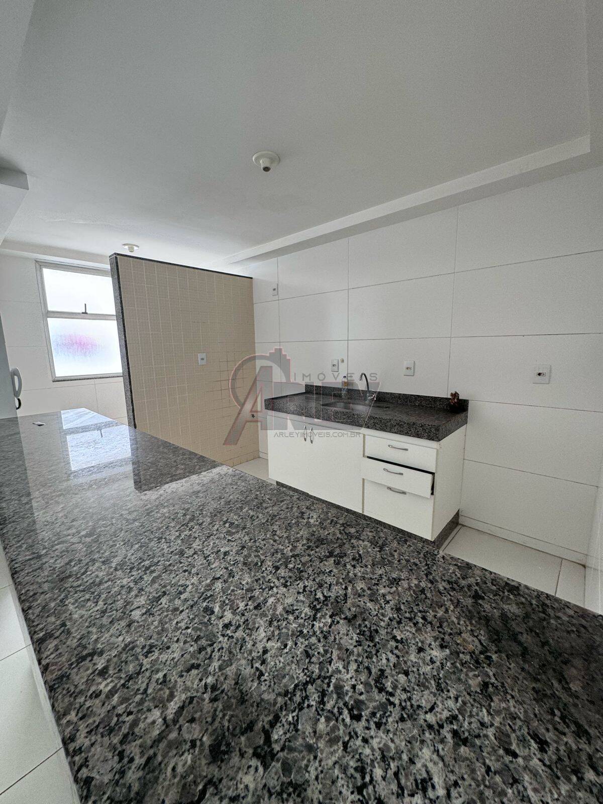 Apartamento à venda com 3 quartos, 82m² - Foto 3