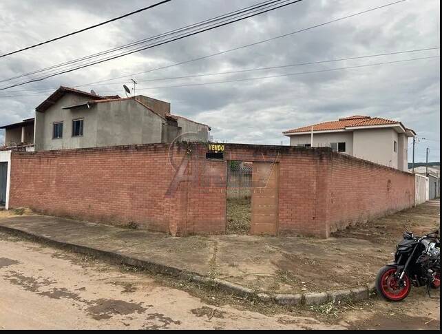 Terreno à venda, 342m² - Foto 1