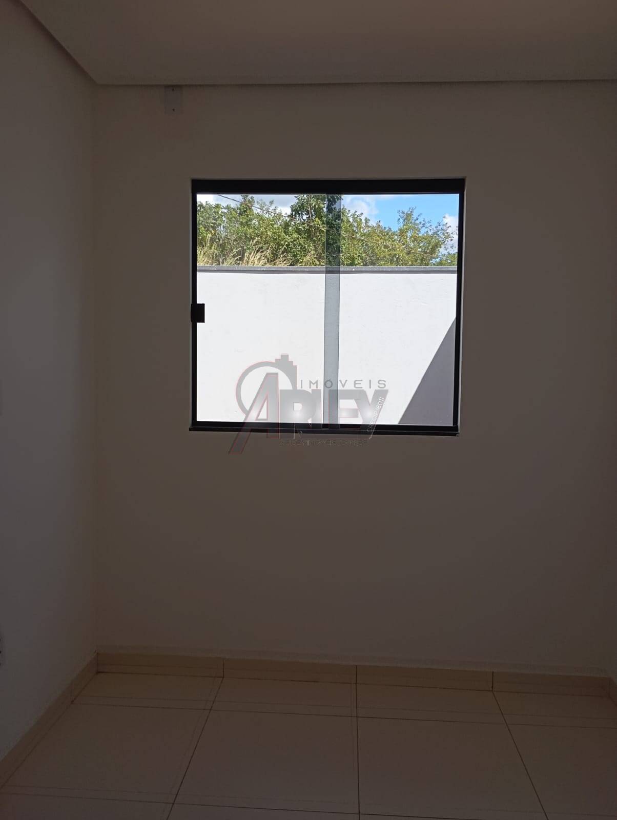 Casa à venda com 2 quartos, 107m² - Foto 9