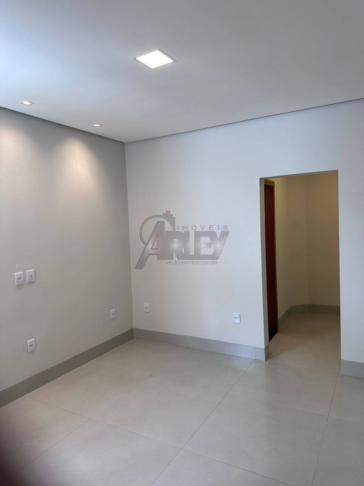 Casa à venda com 3 quartos, 247m² - Foto 17