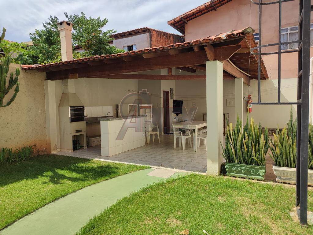 Casa à venda com 2 quartos - Foto 1