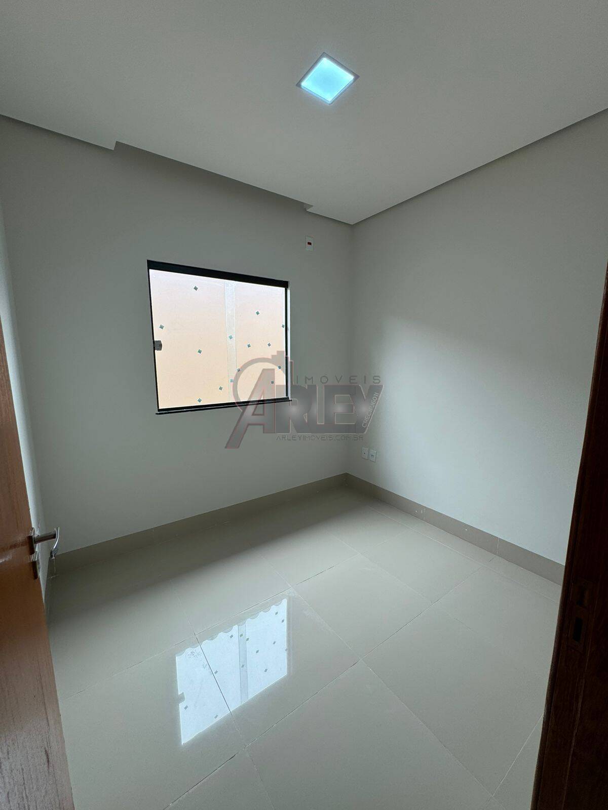 Casa à venda com 3 quartos, 80m² - Foto 10