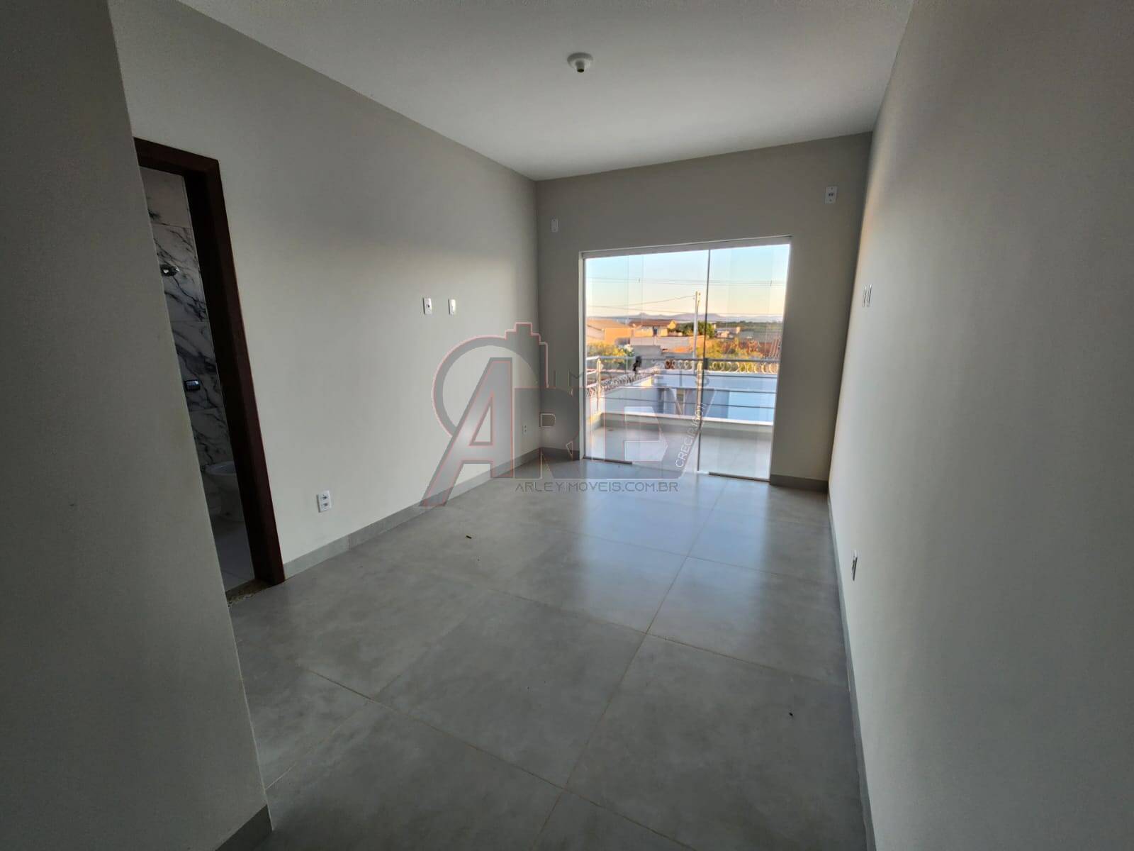 Casa à venda com 3 quartos, 90m² - Foto 25