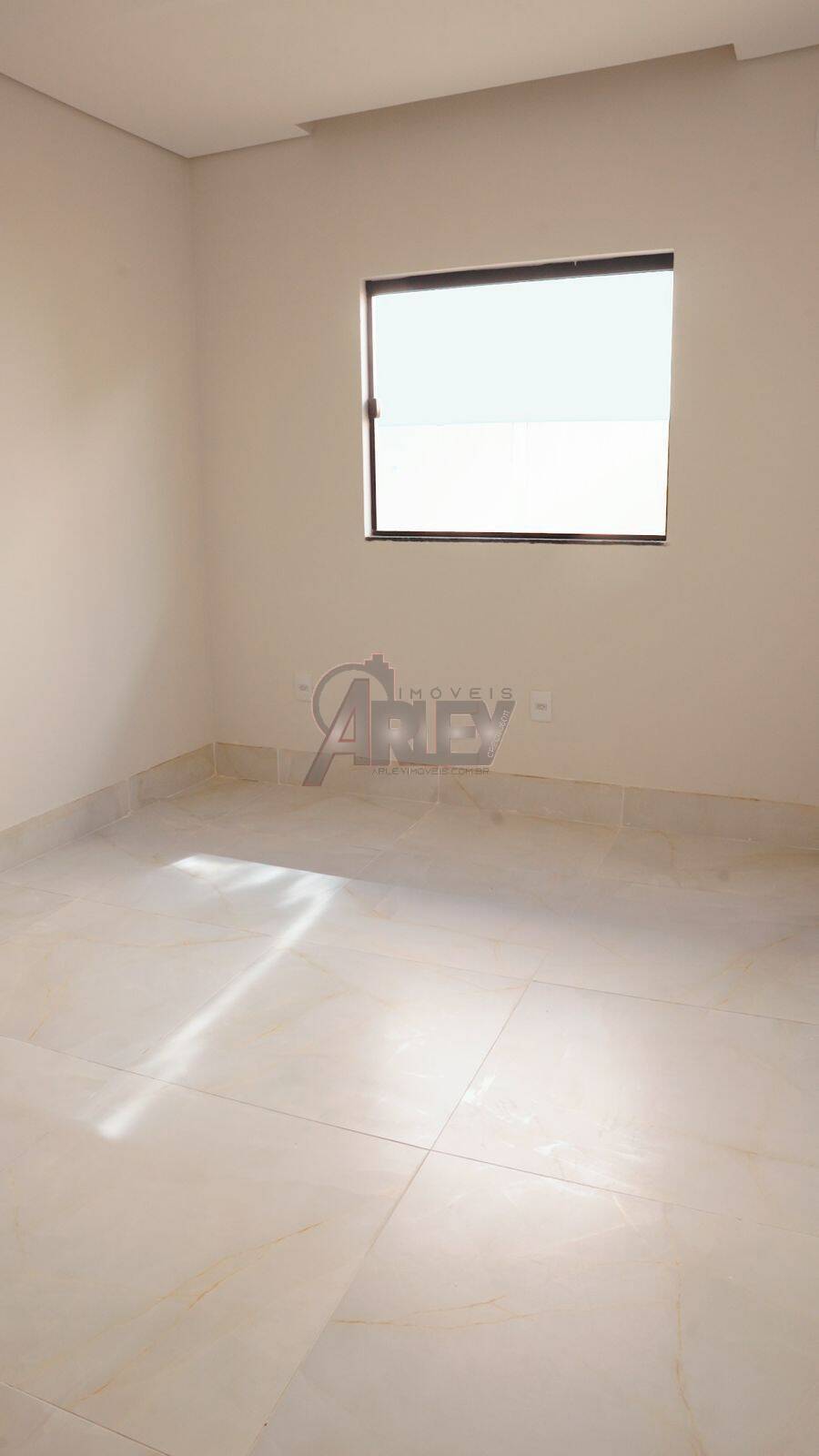 Casa à venda com 3 quartos, 150m² - Foto 8