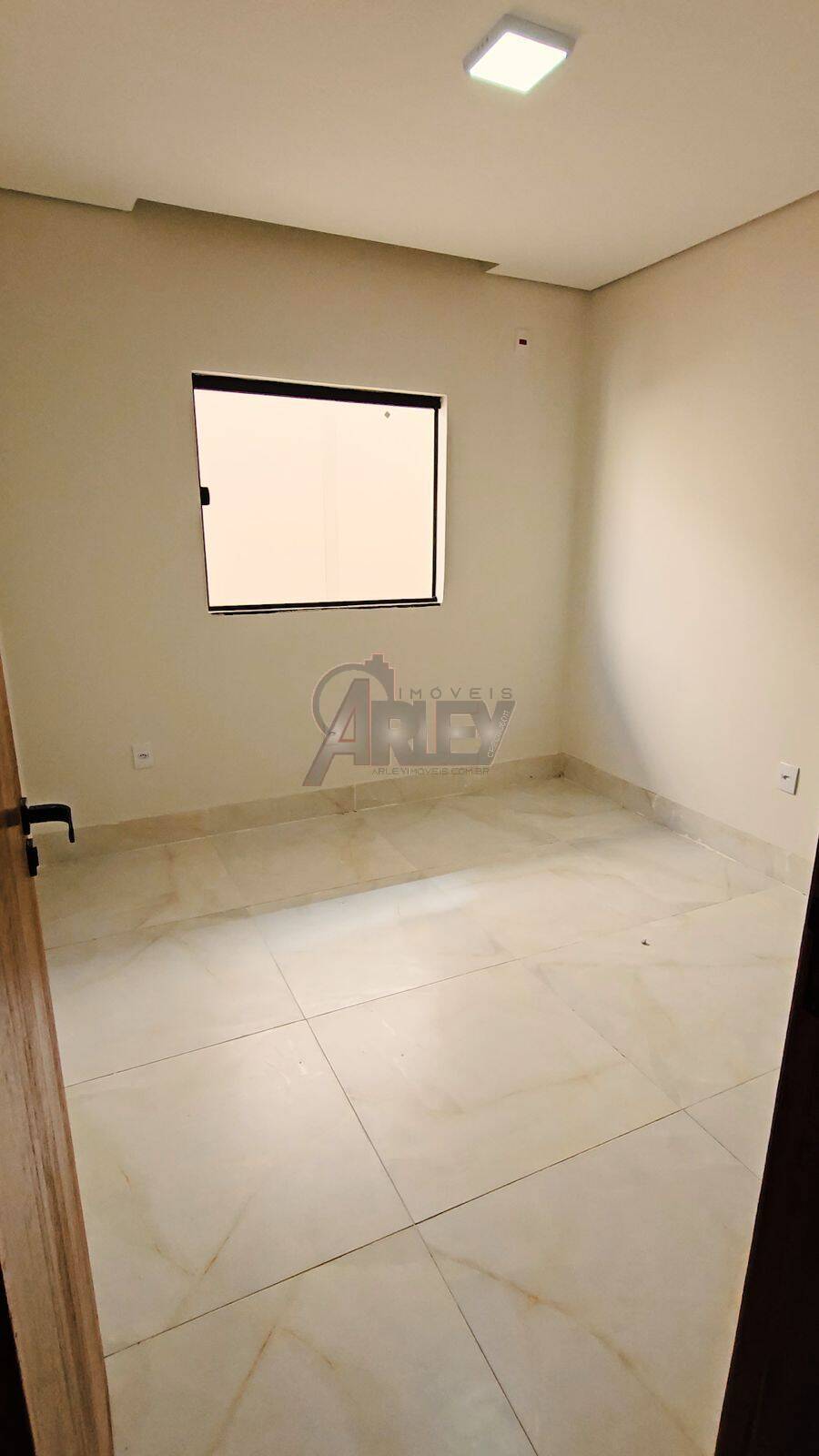 Casa à venda com 3 quartos, 150m² - Foto 14