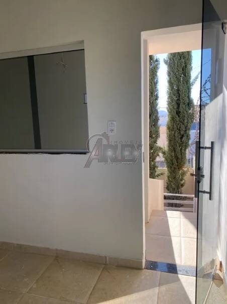 Casa à venda com 5 quartos, 180m² - Foto 7