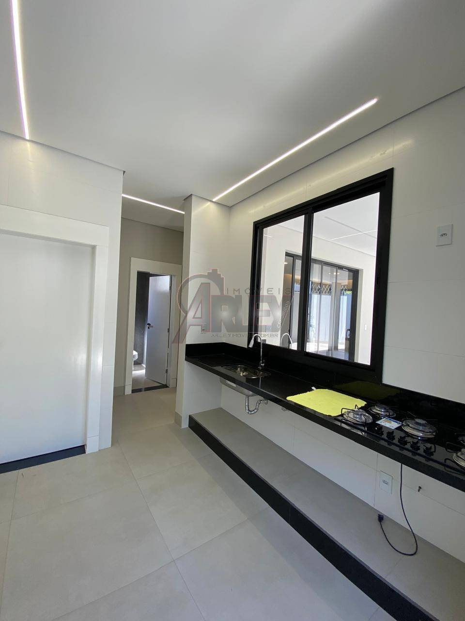 Casa à venda com 3 quartos, 155m² - Foto 15