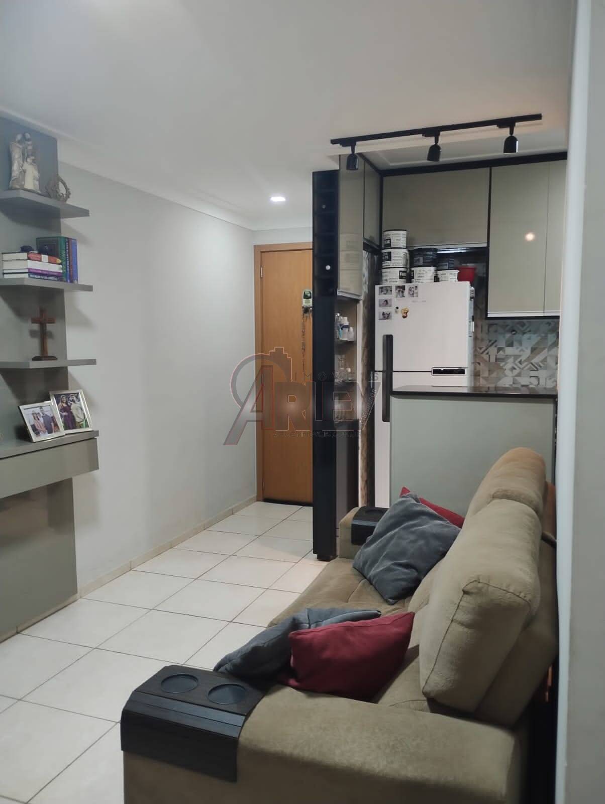 Apartamento à venda com 2 quartos - Foto 1