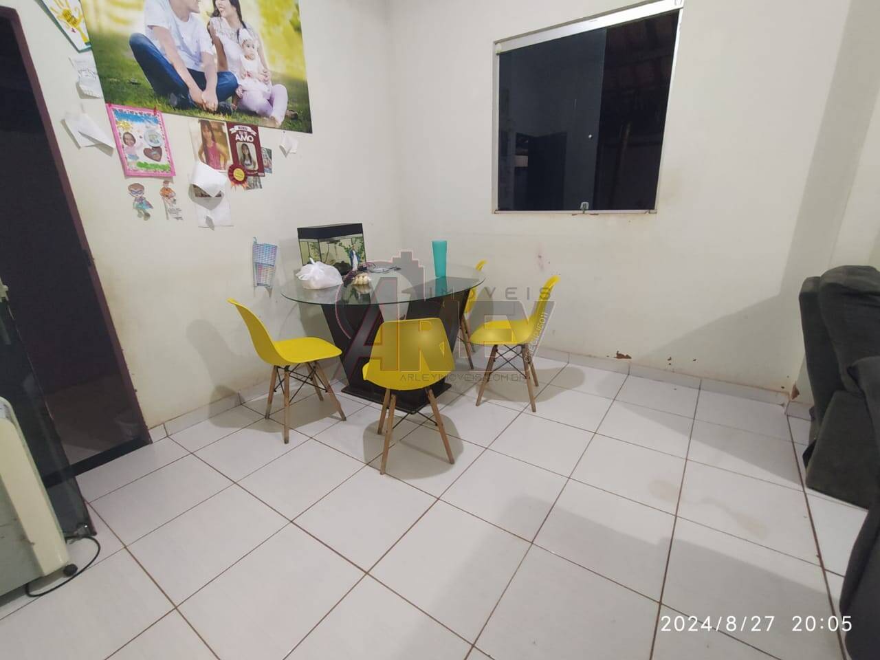 Casa à venda com 3 quartos, 200m² - Foto 9