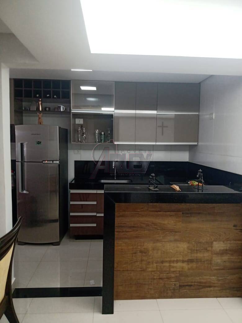 Apartamento à venda com 2 quartos, 65m² - Foto 9