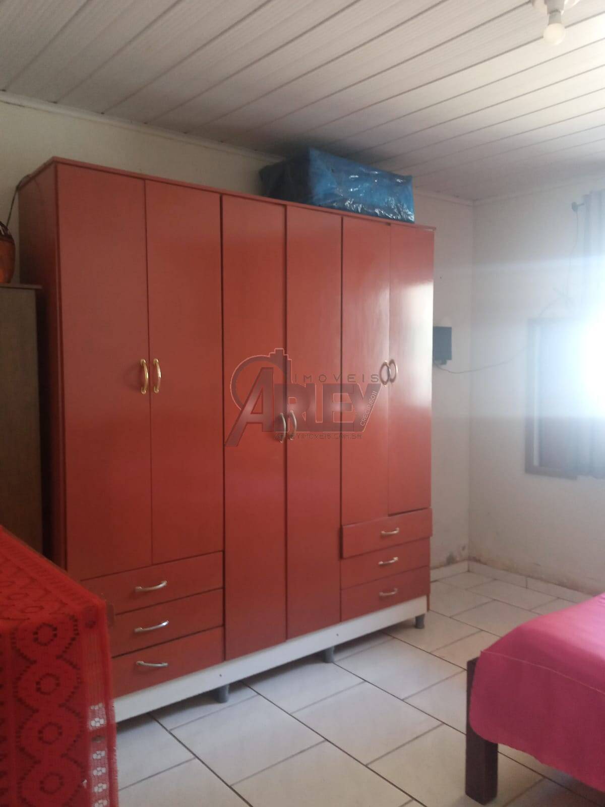 Casa à venda com 2 quartos, 150m² - Foto 4