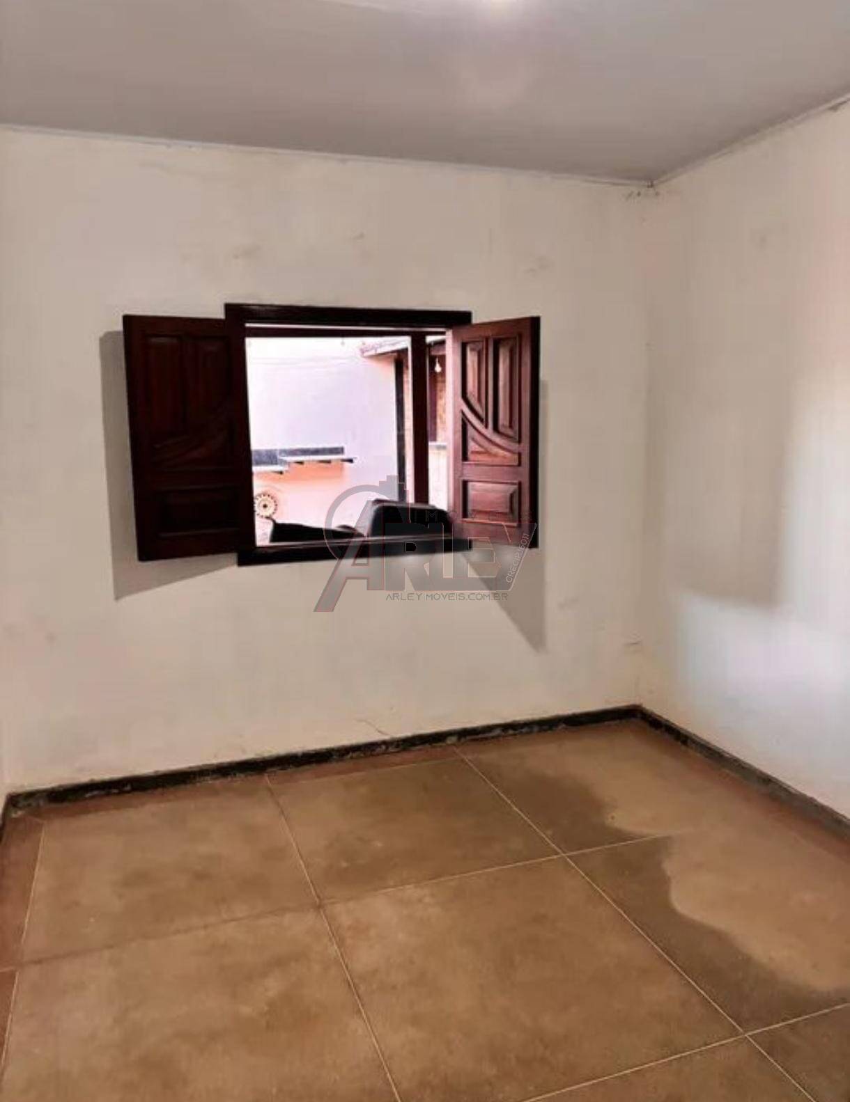 Casa à venda com 3 quartos, 70m² - Foto 15