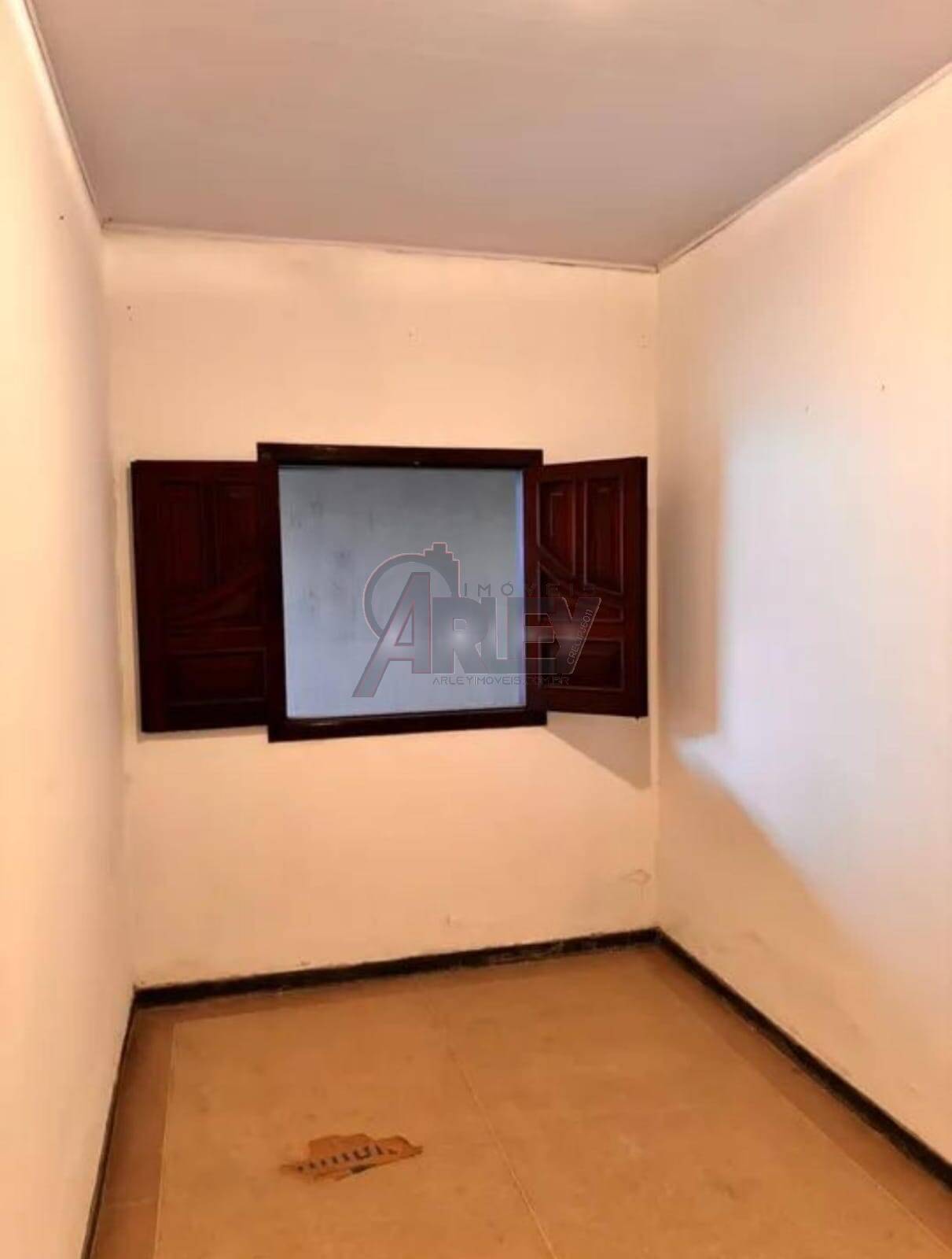 Casa à venda com 3 quartos, 70m² - Foto 19