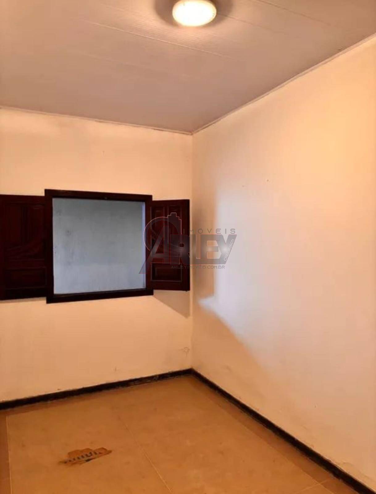 Casa à venda com 3 quartos, 70m² - Foto 17