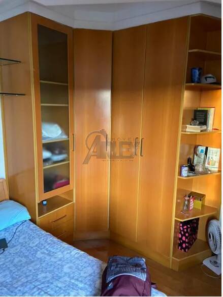 Apartamento à venda com 3 quartos, 200m² - Foto 5