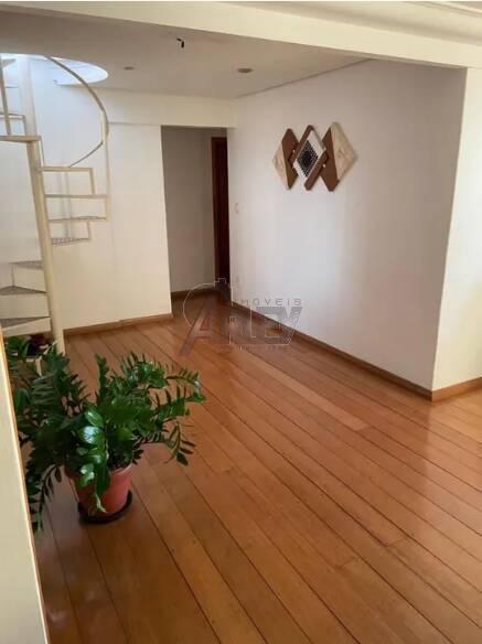 Apartamento à venda com 3 quartos, 200m² - Foto 13