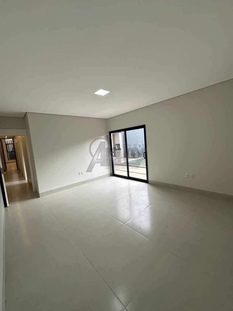 Casa à venda com 3 quartos, 300m² - Foto 24